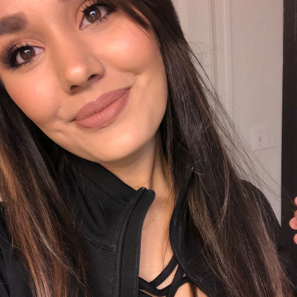 Meet your Posher, Brianna